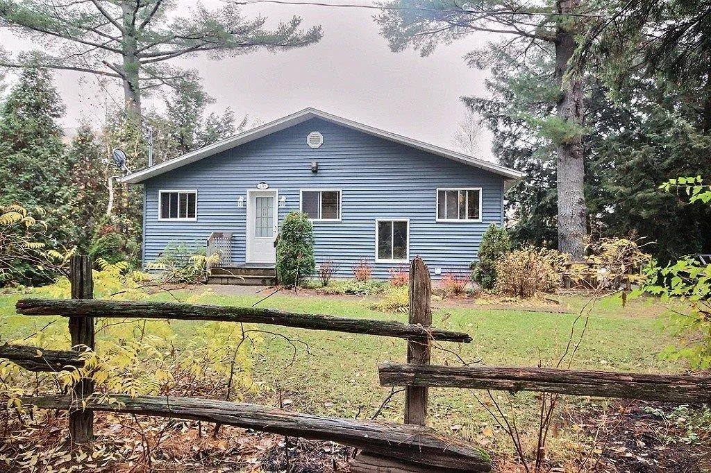 Chalet Lac à la Pêche Mauricie — extérieur