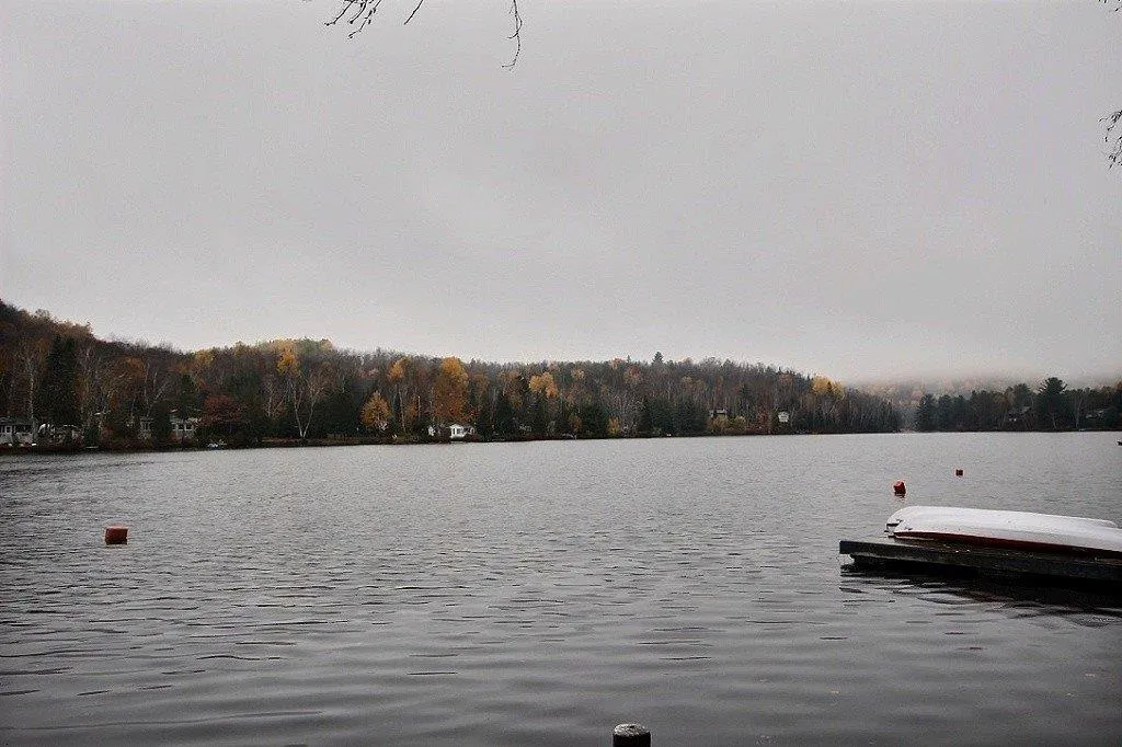 Chalet Lac à la Pêche Mauricie — extérieur